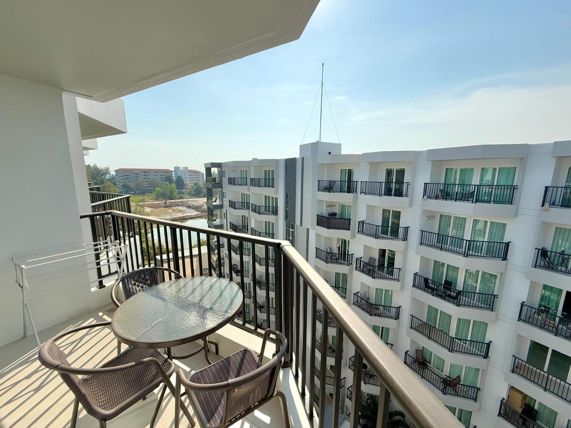 Mantra Beach Condominium Suite 2 - Mae Phim Ban Tha Fat Exterior photo